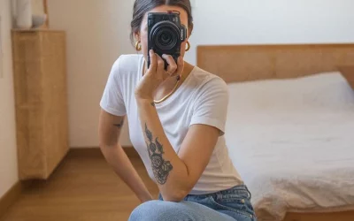 Jean, basket, tee-shirt : le triangle infernal du style abandonné